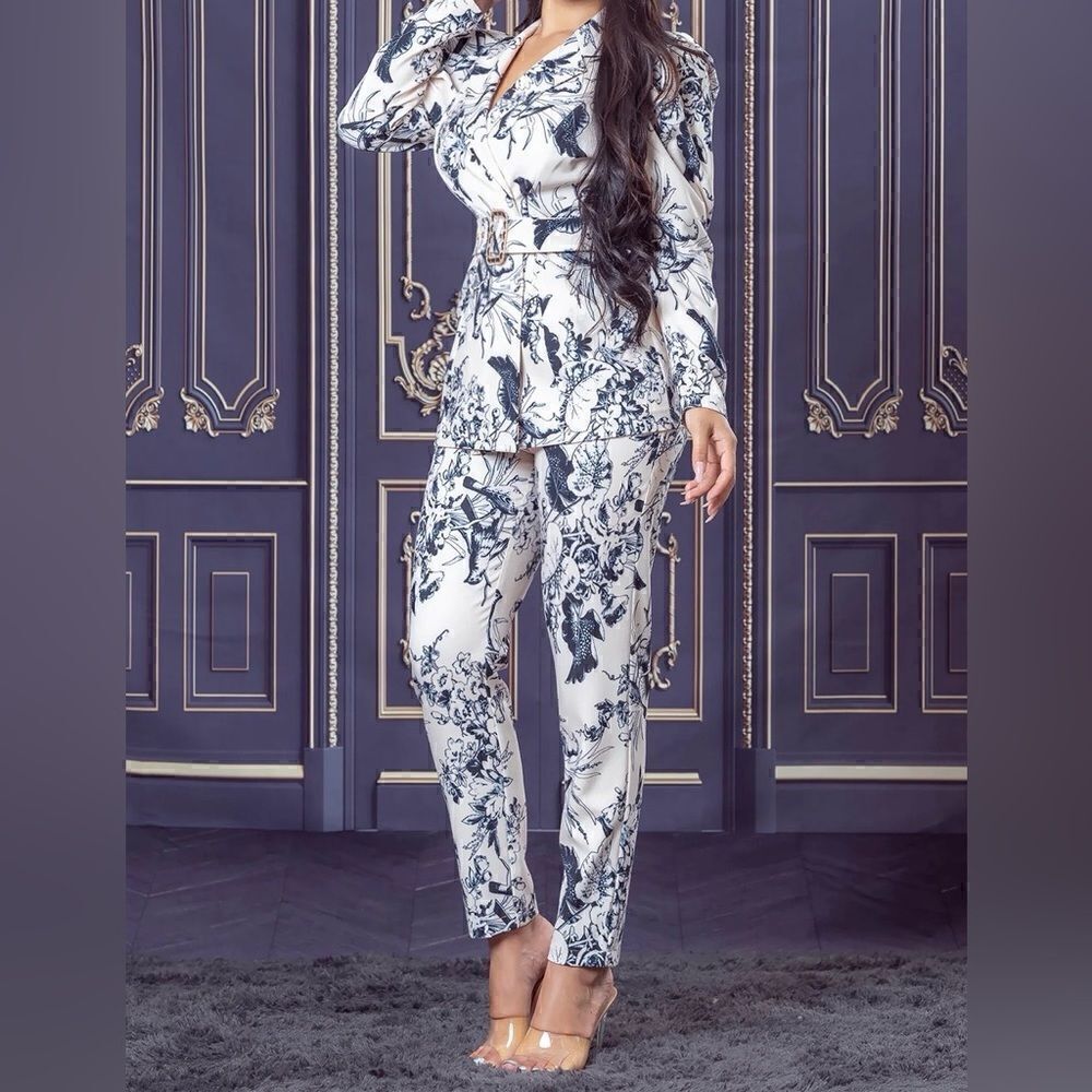 Bird Print Jacket and Cigarette Pants - Picture 11 of 12
